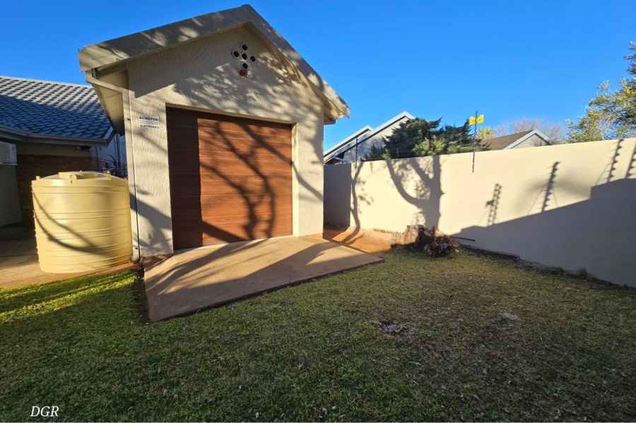 4 Bedroom Property for Sale in Hillcrest Northern Cape